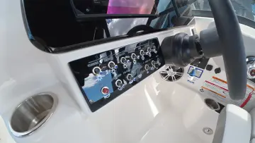 Thumbnail von Sea Ray SDX 270 Outboard