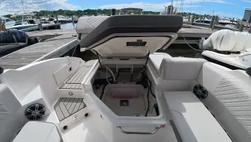 Thumbnail von Sea Ray SDX 270 Outboard
