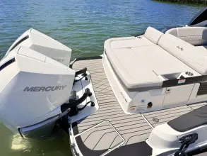 Thumbnail von Sea Ray SLX 280 Außenborder