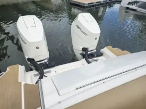 Thumbnail von Sea Ray Sundancer 320 OB