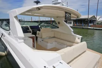 Thumbnail von Cruisers Yachts 38 GLS