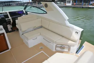 Thumbnail von Cruisers Yachts 38 GLS