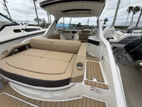 Thumbnail von Sea Ray SLX 310 Außenborder