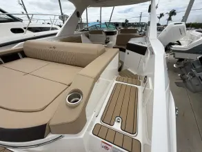 Thumbnail von Sea Ray SLX 310 Außenborder