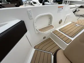 Thumbnail von Sea Ray SLX 310 Außenborder