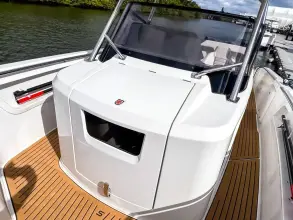 Thumbnail von Vision Marine Technologies Sterk 31 Sport WB