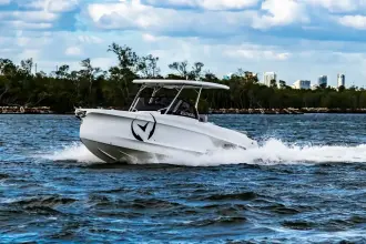 Thumbnail von Vision Marine Technologies Sterk 31 Sport WB