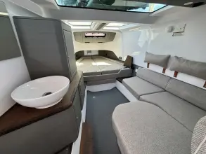 Thumbnail von Axopar 37 XC Cross Cabin OHANA
