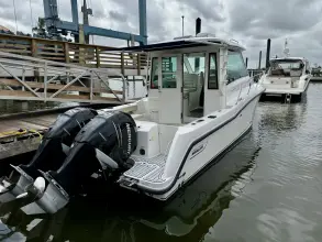 Thumbnail von Boston Whaler 315 Conquest