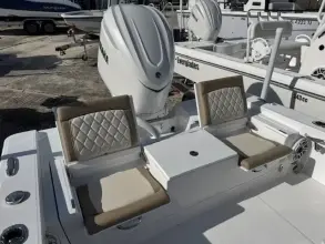 Thumbnail von Everglades 253 CC