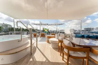 Thumbnail von Westport 130 Motoryacht Relentless