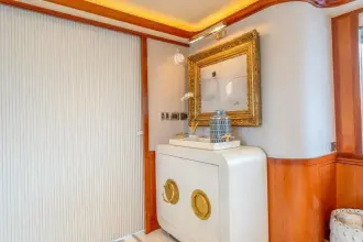 Thumbnail von Westport 130 Motoryacht Relentless