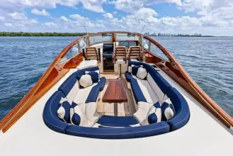 Thumbnail von Hinckley Talaria 38R RASCAL