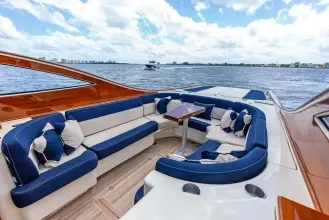 Thumbnail von Hinckley Talaria 38R RASCAL