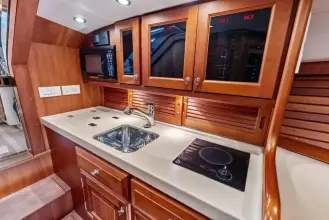 Thumbnail von Hinckley Talaria 38R RASCAL