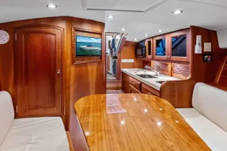 Thumbnail von Hinckley Talaria 38R RASCAL