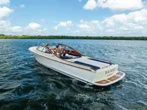 Thumbnail von Hinckley Talaria 38R RASCAL