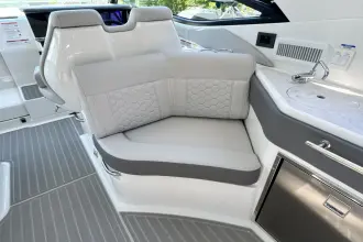 Thumbnail von Sea Ray 320 Sundancer Außenborder