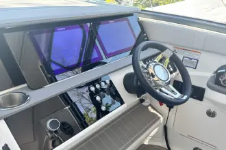 Thumbnail von Sea Ray 320 Sundancer Außenborder