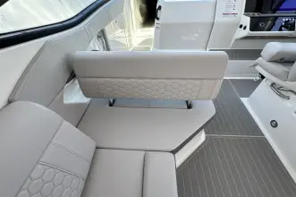 Thumbnail von Sea Ray 320 Sundancer Außenborder