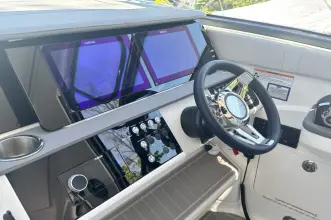 Thumbnail von Sea Ray 320 Sundancer Außenborder