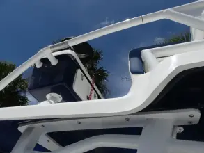 Thumbnail von Robalo 246 Cayman Skydeck