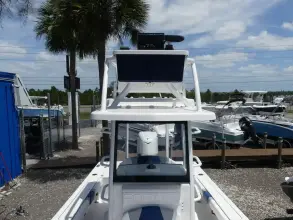Thumbnail von Robalo 246 Cayman Skydeck