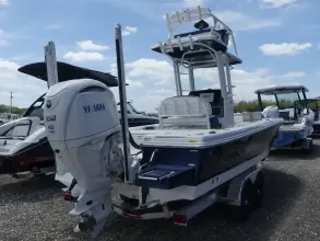 Thumbnail von Robalo 246 Cayman Skydeck