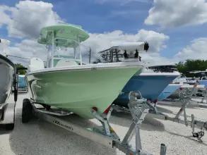 Sea Pro Boats 250 DLX Bay