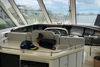 Thumbnail von Carver 506 Motor-Yacht Kiki's Tiki