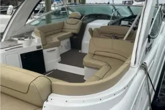 Thumbnail von Cruisers Yachts 350 Express