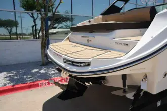 Thumbnail von Sea Ray SDX 230