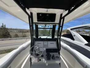 Thumbnail von Boston Whaler 280 Outrage
