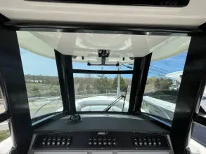 Thumbnail von Boston Whaler 280 Outrage