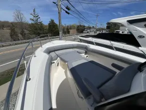 Thumbnail von Boston Whaler 280 Outrage