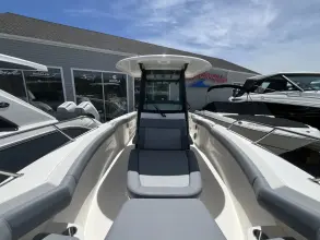 Thumbnail von Boston Whaler 280 Outrage