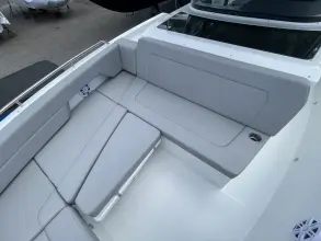 Thumbnail von Cruisers Yachts 38 VTR EC