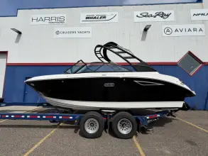 Sea Ray SDX 230 Surf