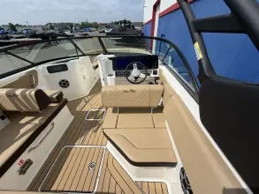 Thumbnail von Sea Ray SDX 230 Surf