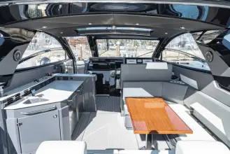 Thumbnail von Cruisers Yachts 42 GLS