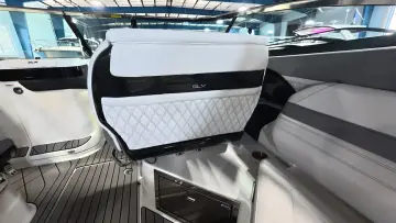 Thumbnail von Sea Ray SLX 280 Außenborder