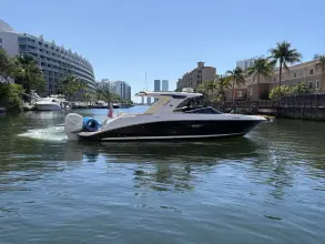 Thumbnail von Sea Ray SLX 350 Außenborder