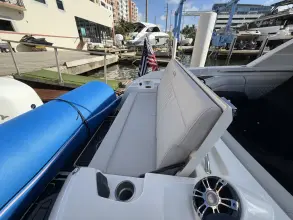Thumbnail von Sea Ray SLX 350 Außenborder