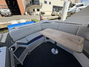 Thumbnail von Sea Ray SLX 350 Außenborder