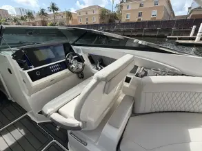 Thumbnail von Sea Ray SLX 350 Außenborder