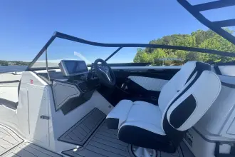 Thumbnail von Yamaha 252 SD