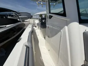 Thumbnail von Boston Whaler 280 Outrage