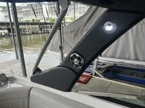 Thumbnail von Sea Ray SLX 280