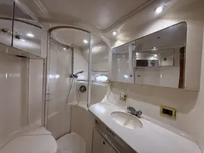 Thumbnail von Sea Ray 450 Express Bridge