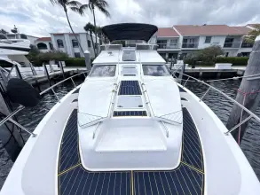Thumbnail von Sea Ray 450 Express Bridge